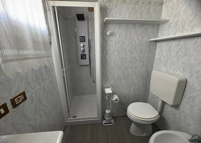 Apartament Nide House